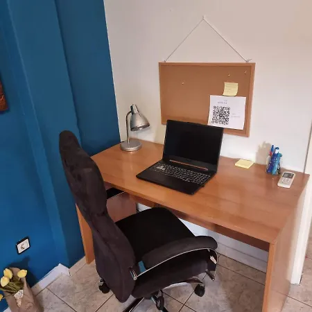 Ele - Charmy And Comfy Saloniki