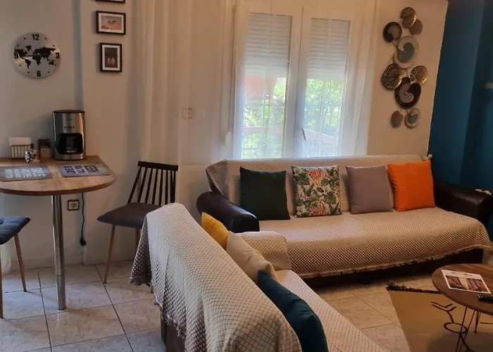 Appartamento Ele - Charmy And Comfy Salonicco